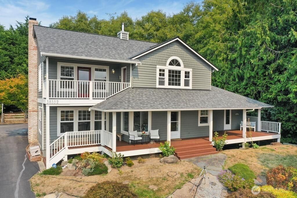 MLS #NWM2427705 image #0