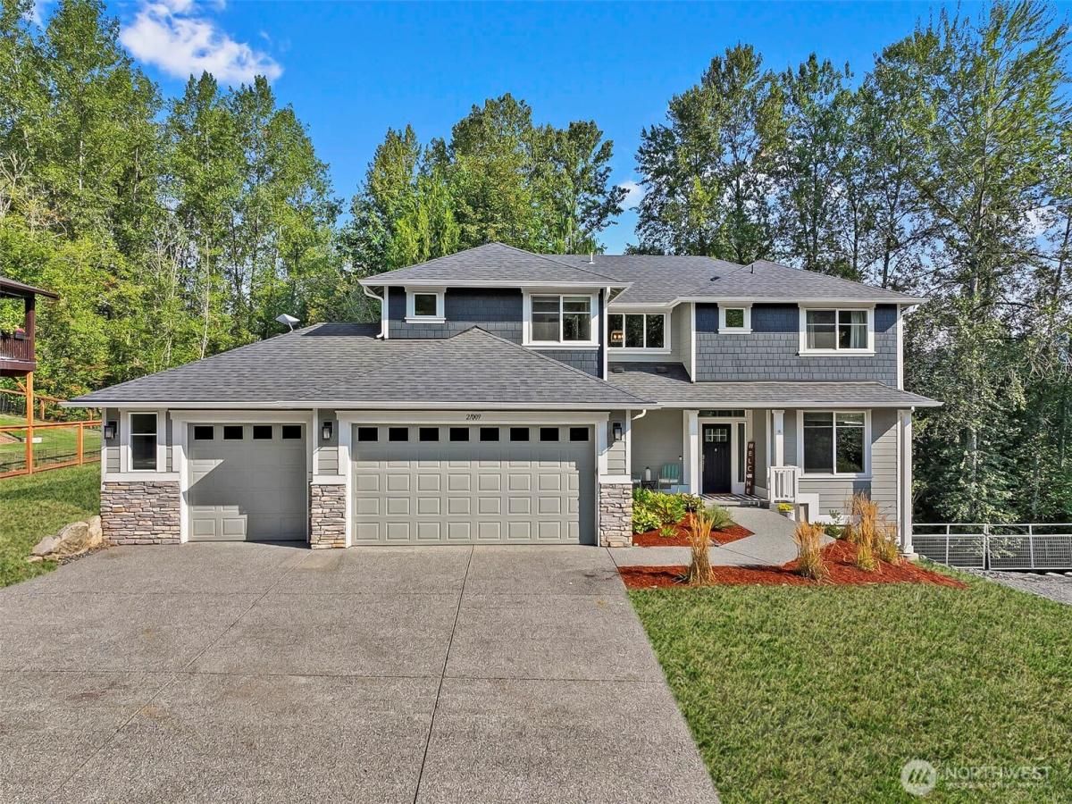MLS #NWM2427764 image #0