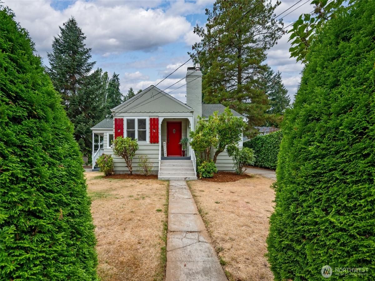 MLS #NWM2427783 image #0