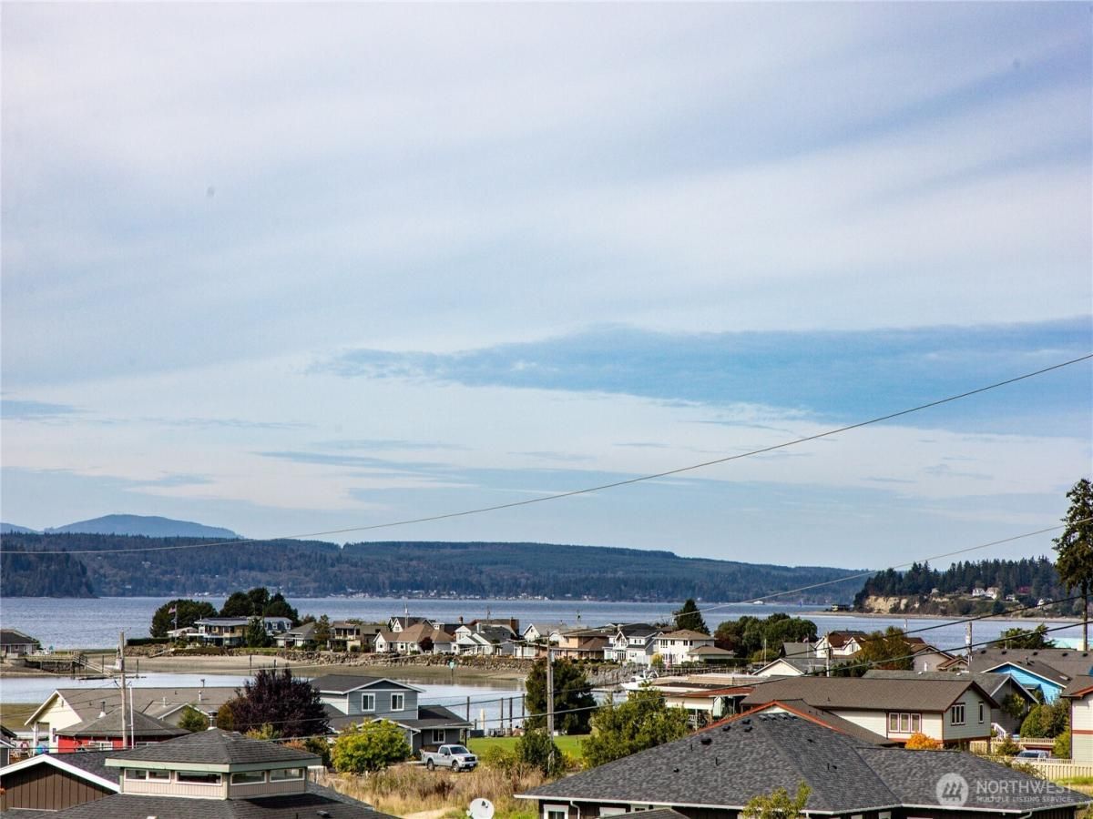 MLS #NWM2427785 image #0