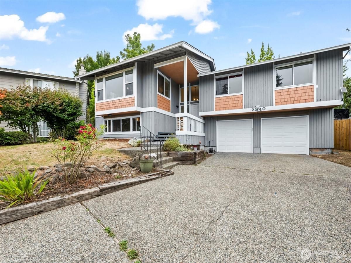 MLS #NWM2427846 image #0