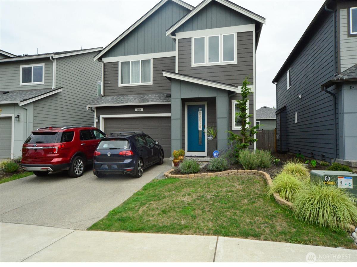 MLS #NWM2427924 image #0