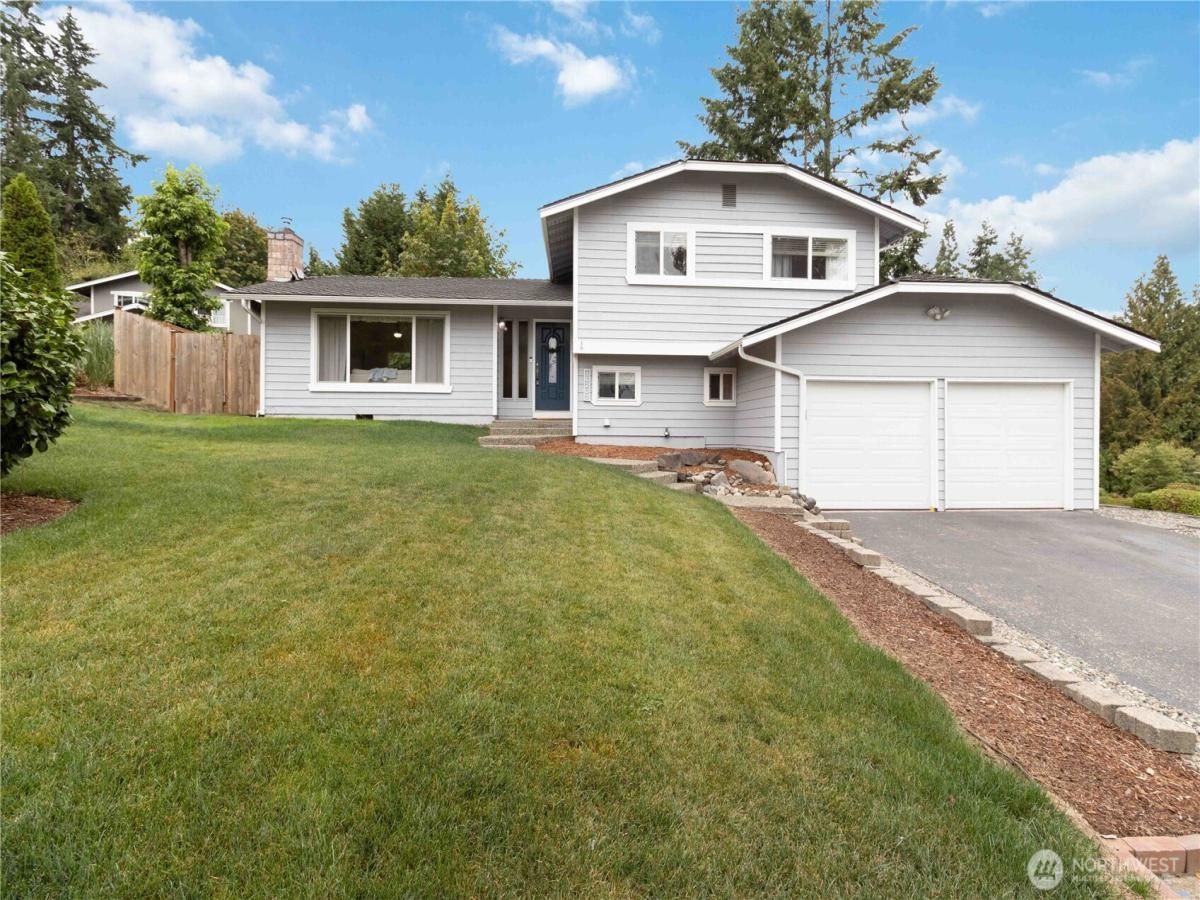 MLS #NWM2427936 image #0