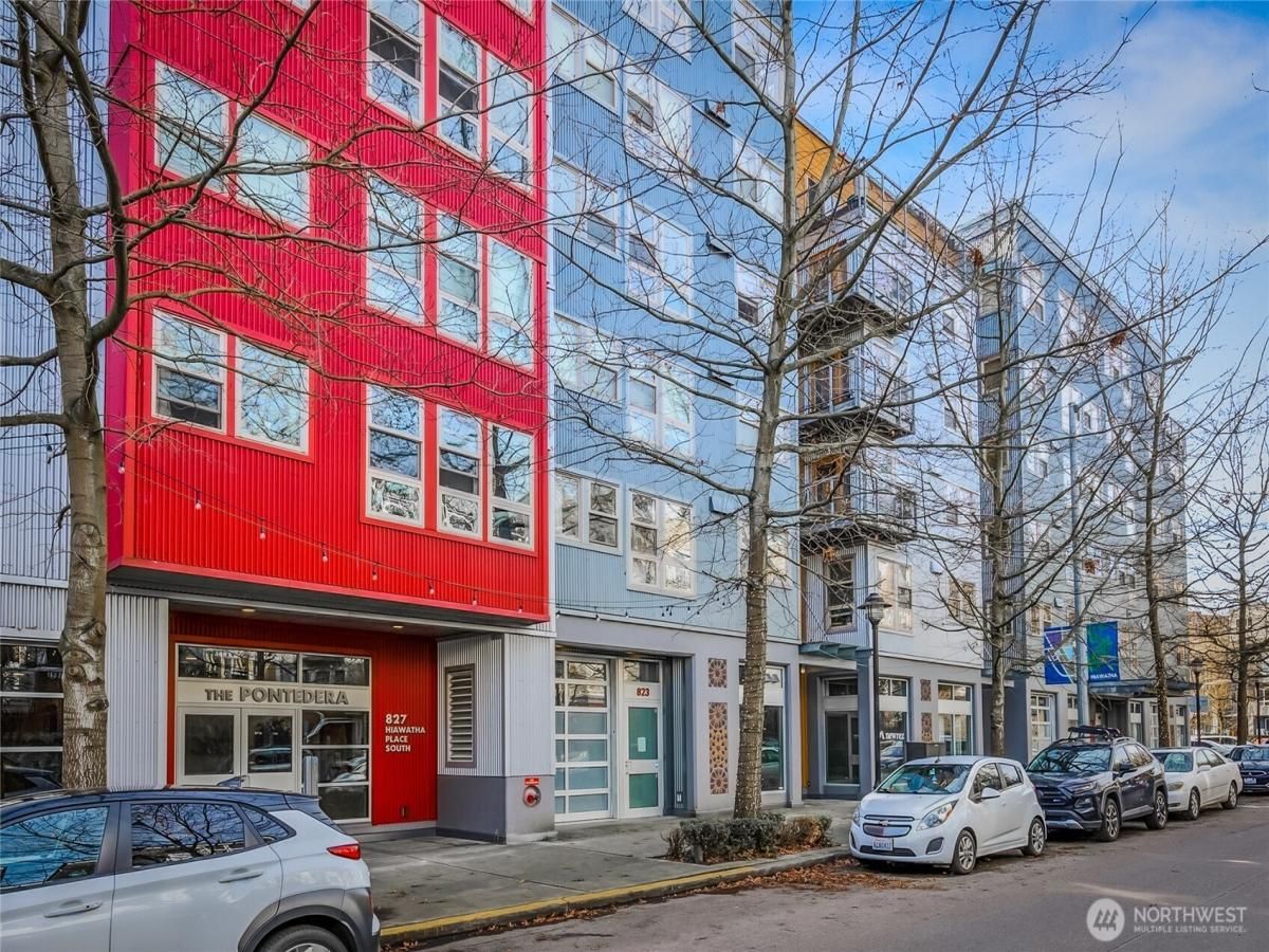 MLS #NWM2427986 image #0