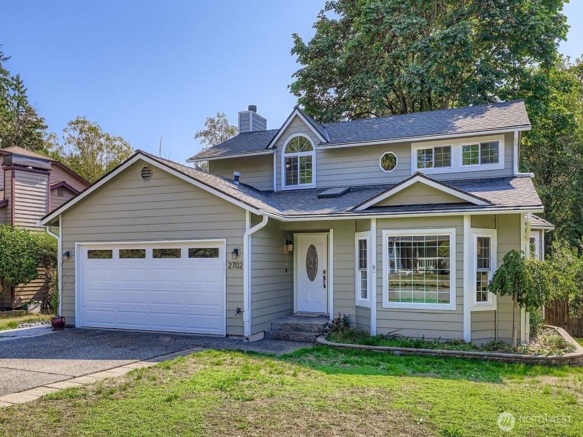 MLS #NWM2428108 image #0