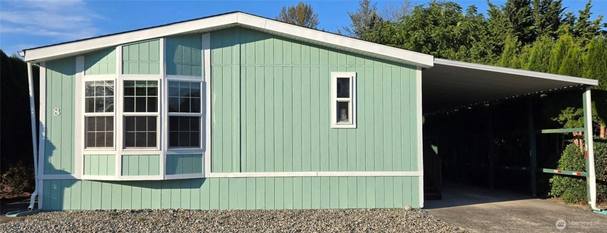 MLS #NWM2428157 image #0