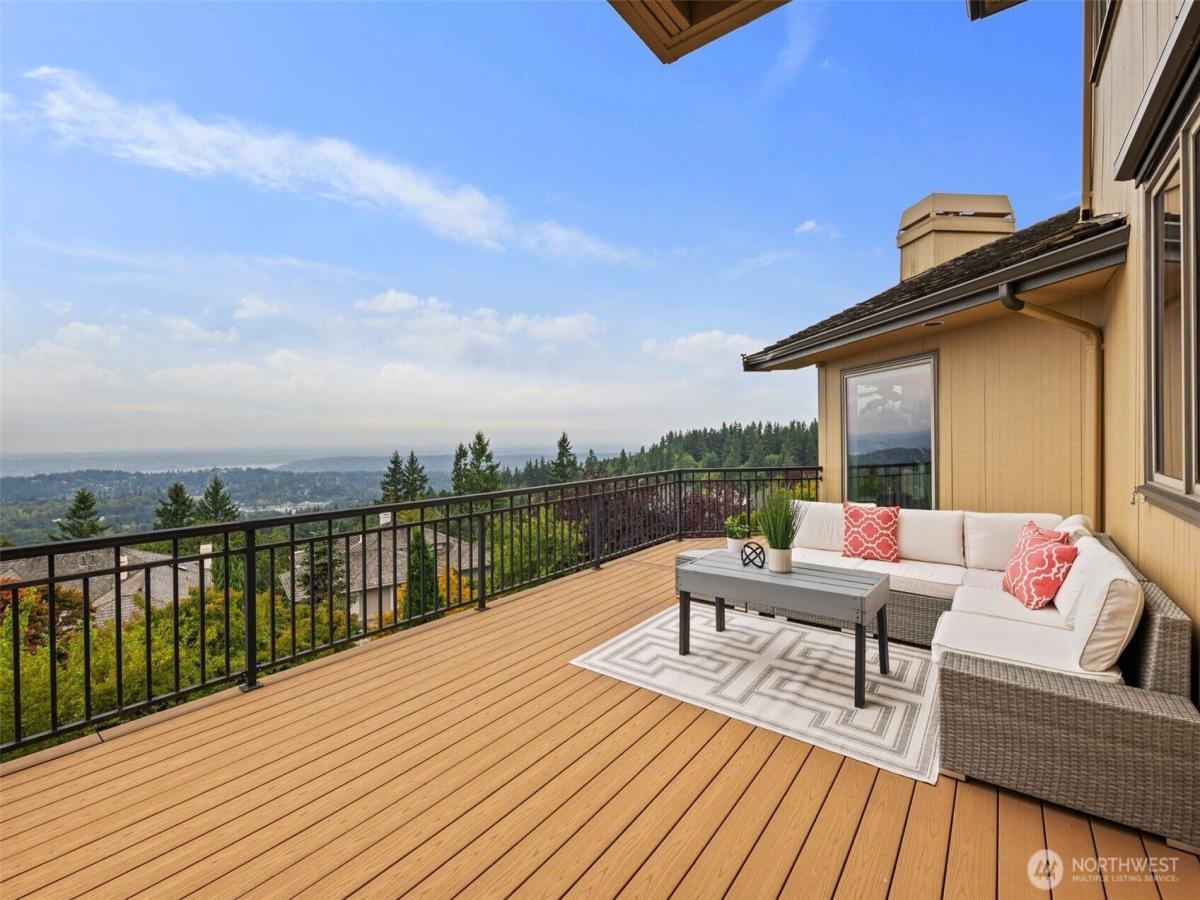 MLS #NWM2428216 image #0