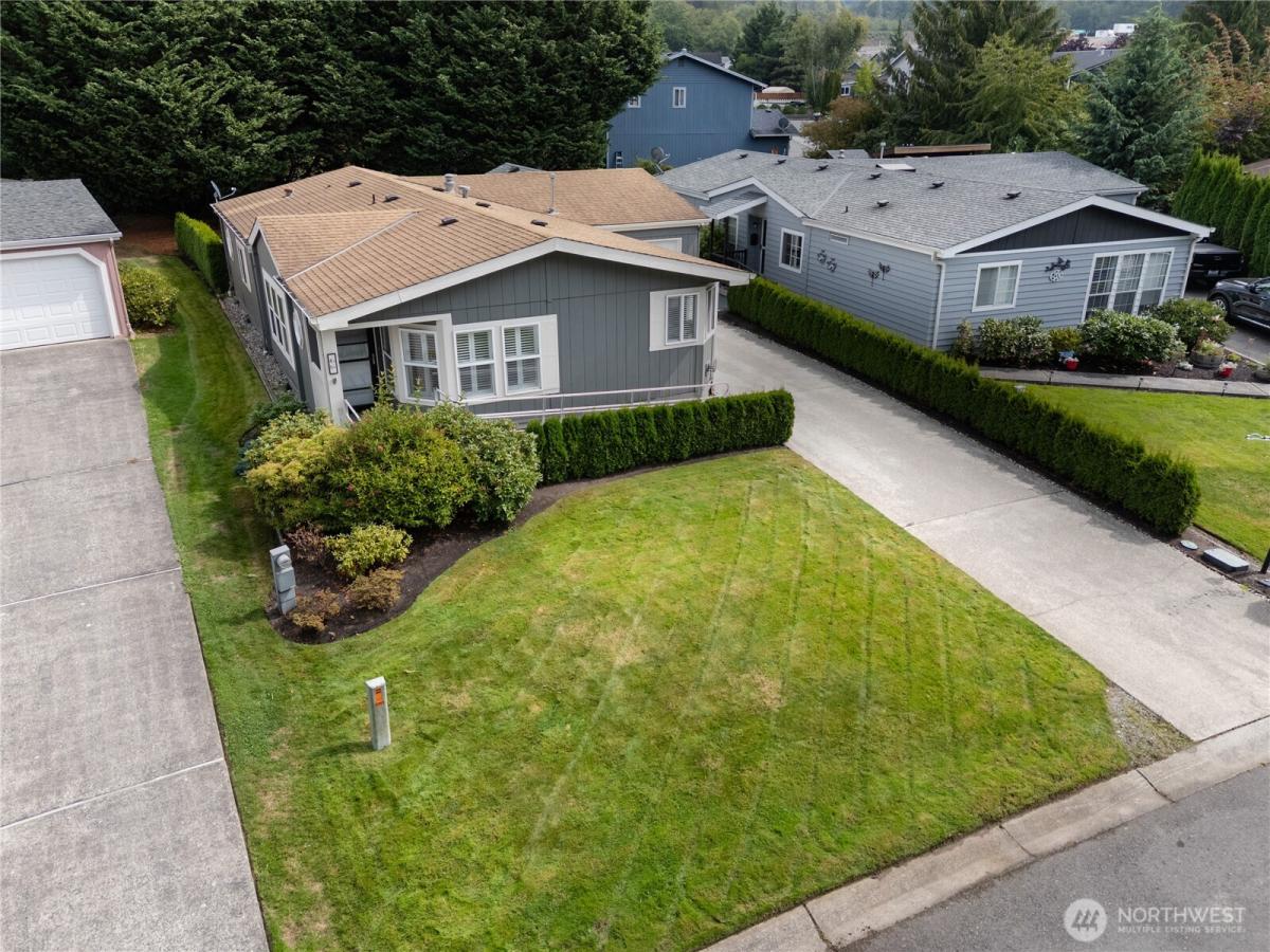 MLS #NWM2428284 image #0