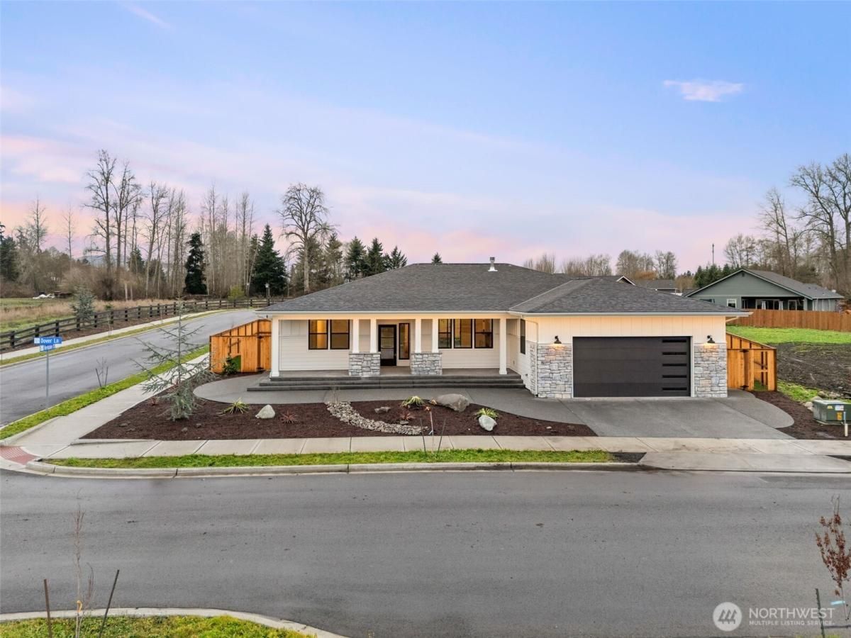 MLS #NWM2428322 image #0