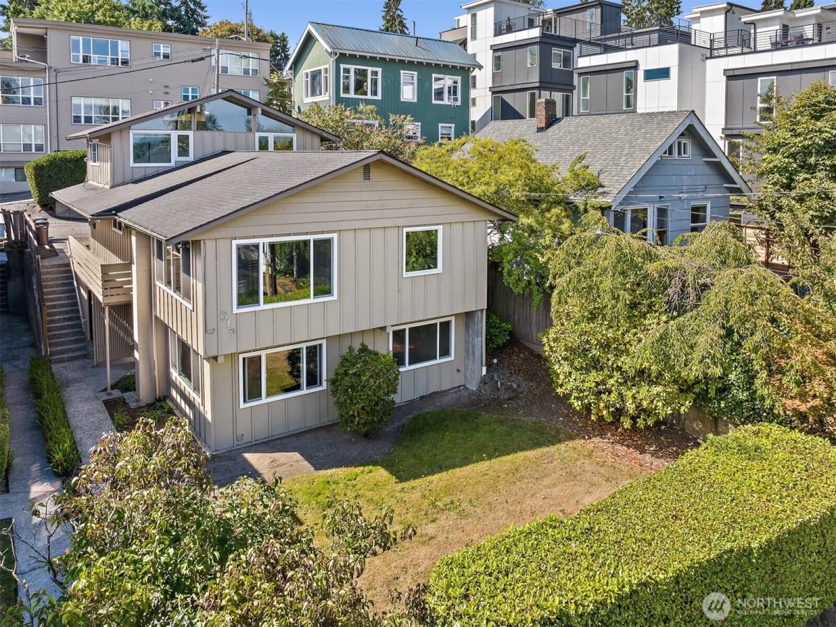 MLS #NWM2428407 image #0