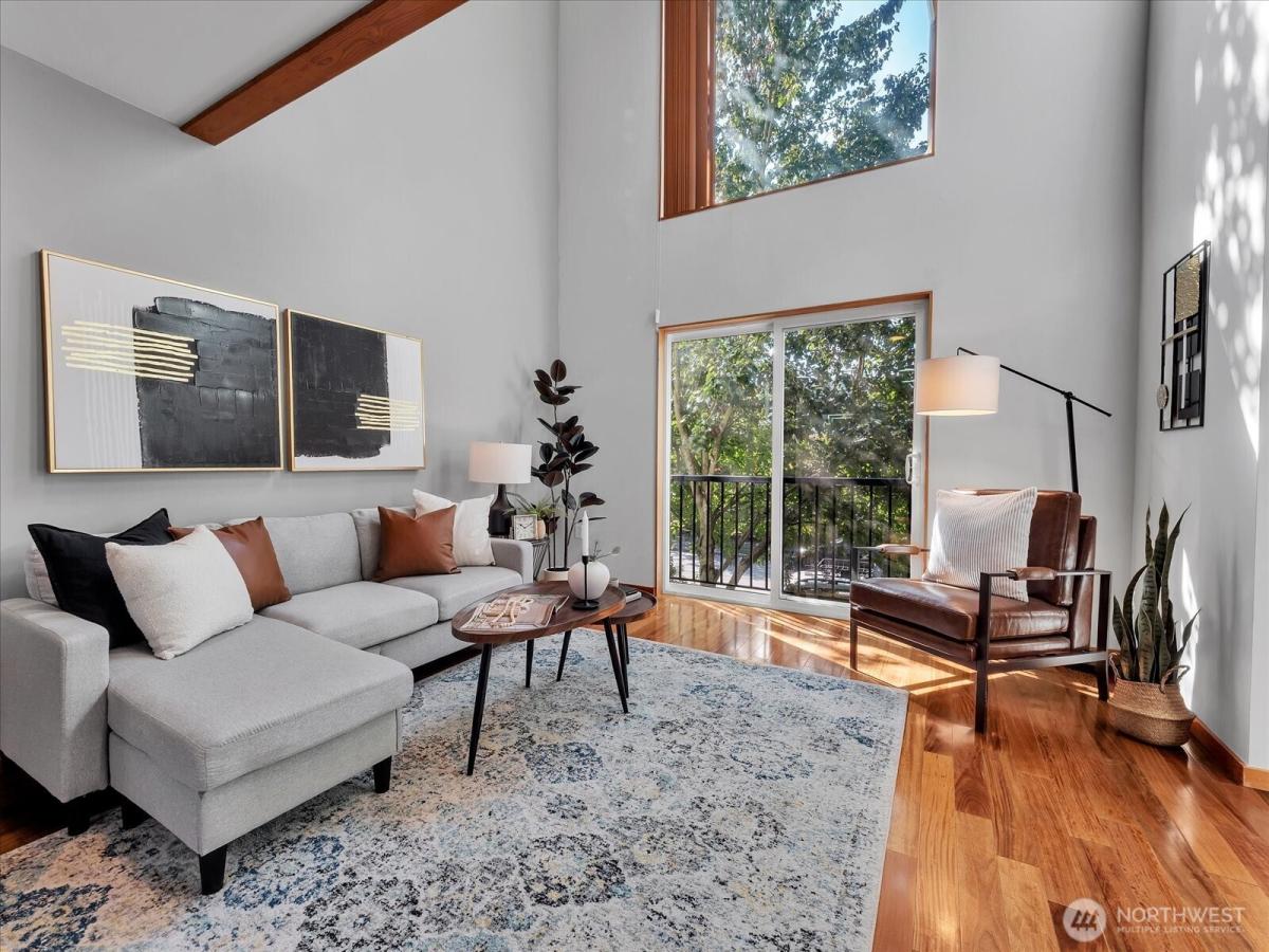 MLS #NWM2428445 image #0