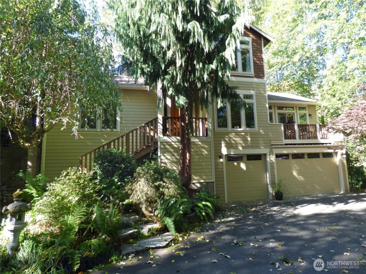 MLS #NWM2428446 image #0