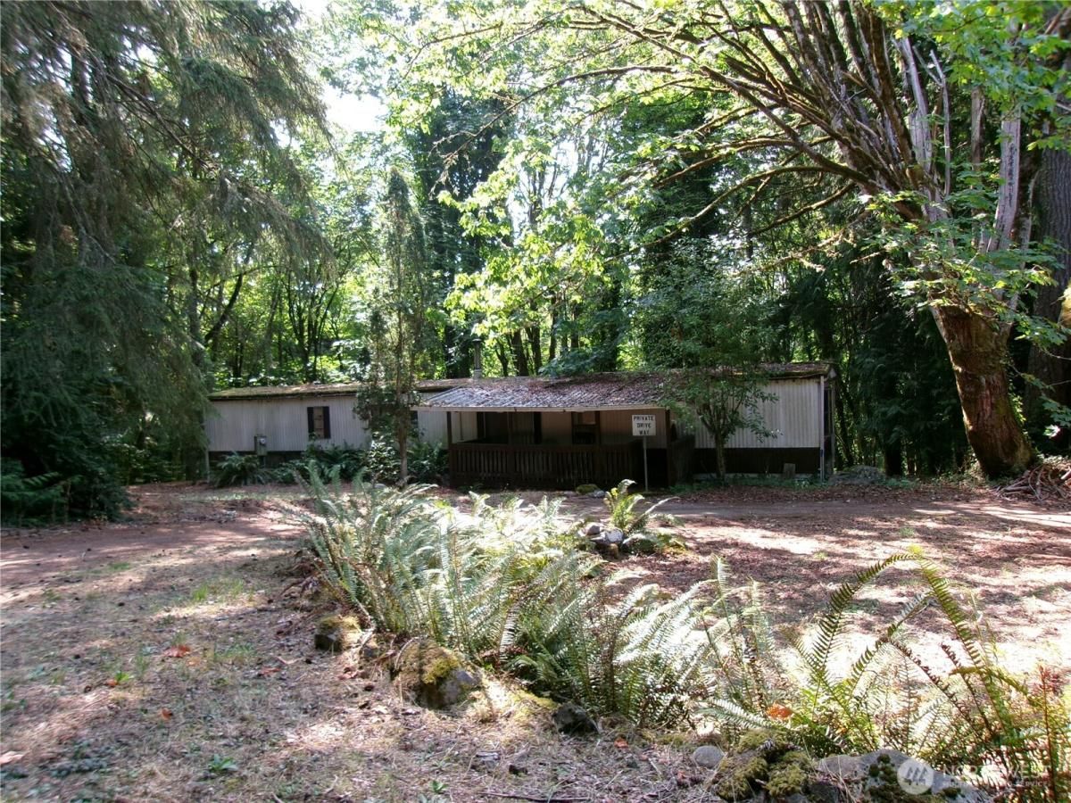 MLS #NWM2428449 image #0