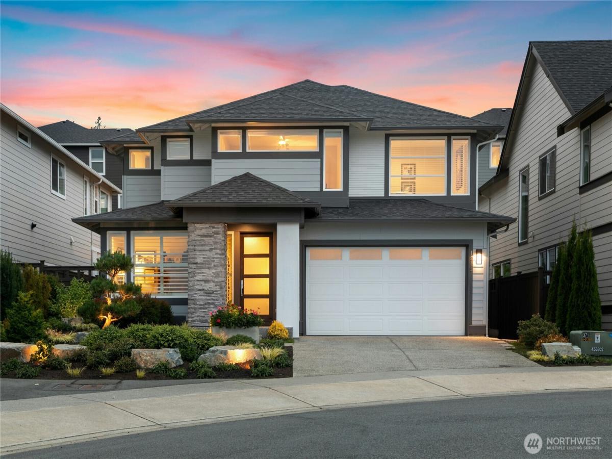 MLS #NWM2428499 image #0