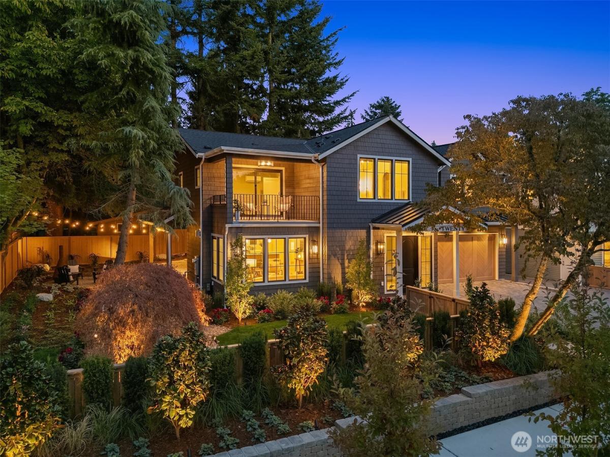 MLS #NWM2428565 image #0