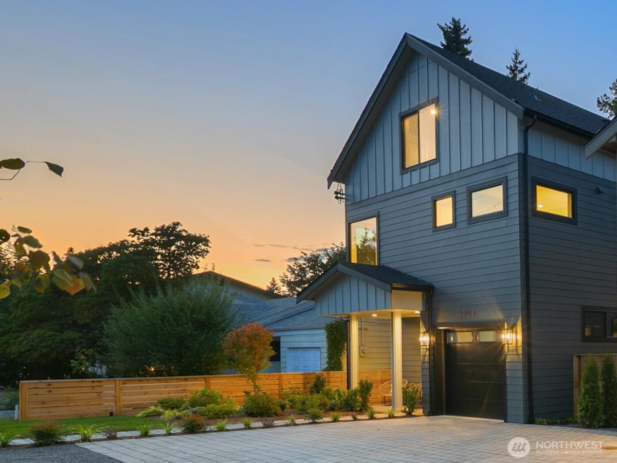 MLS #NWM2428622 image #0