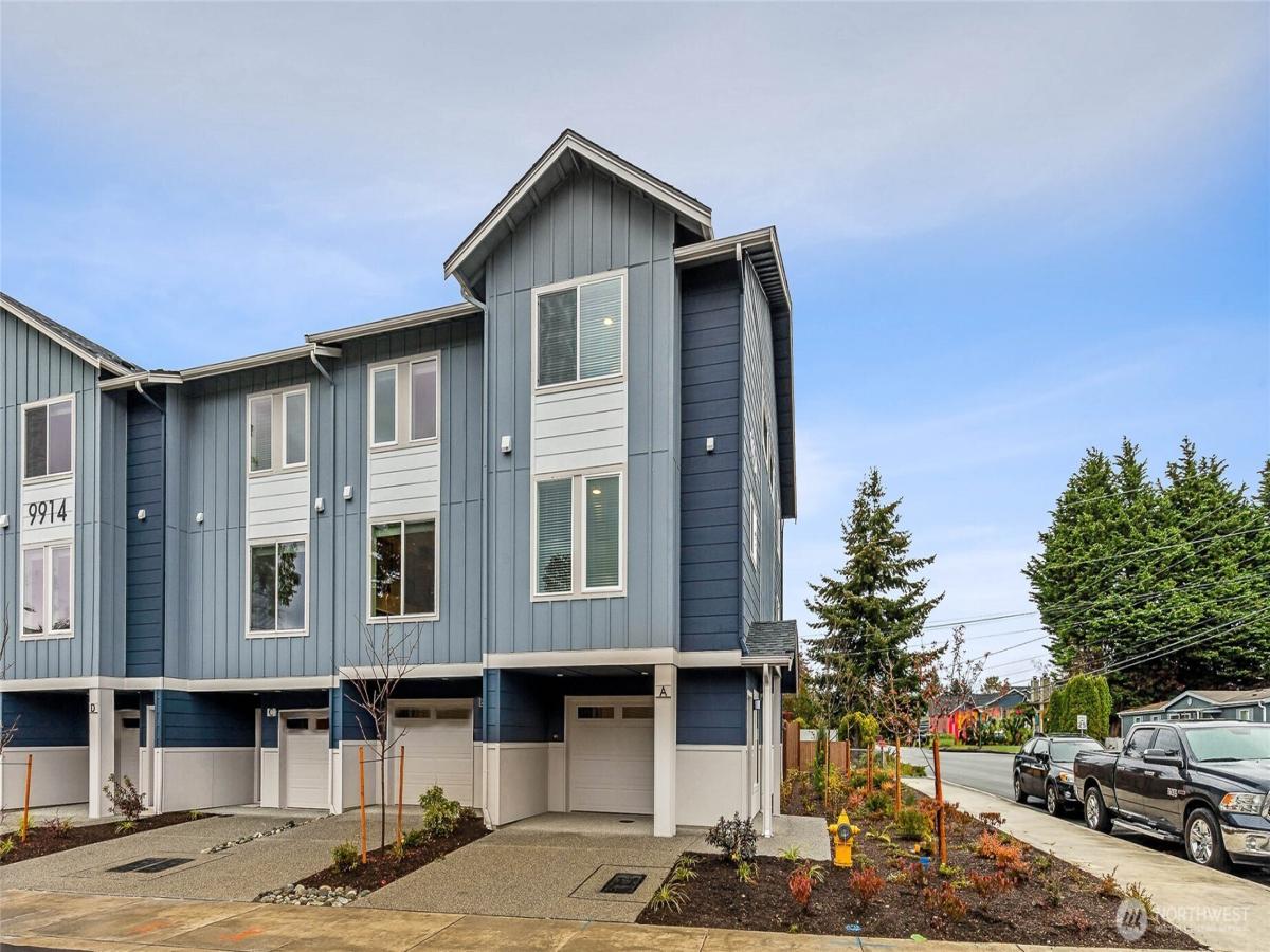 MLS #NWM2428820 image #0