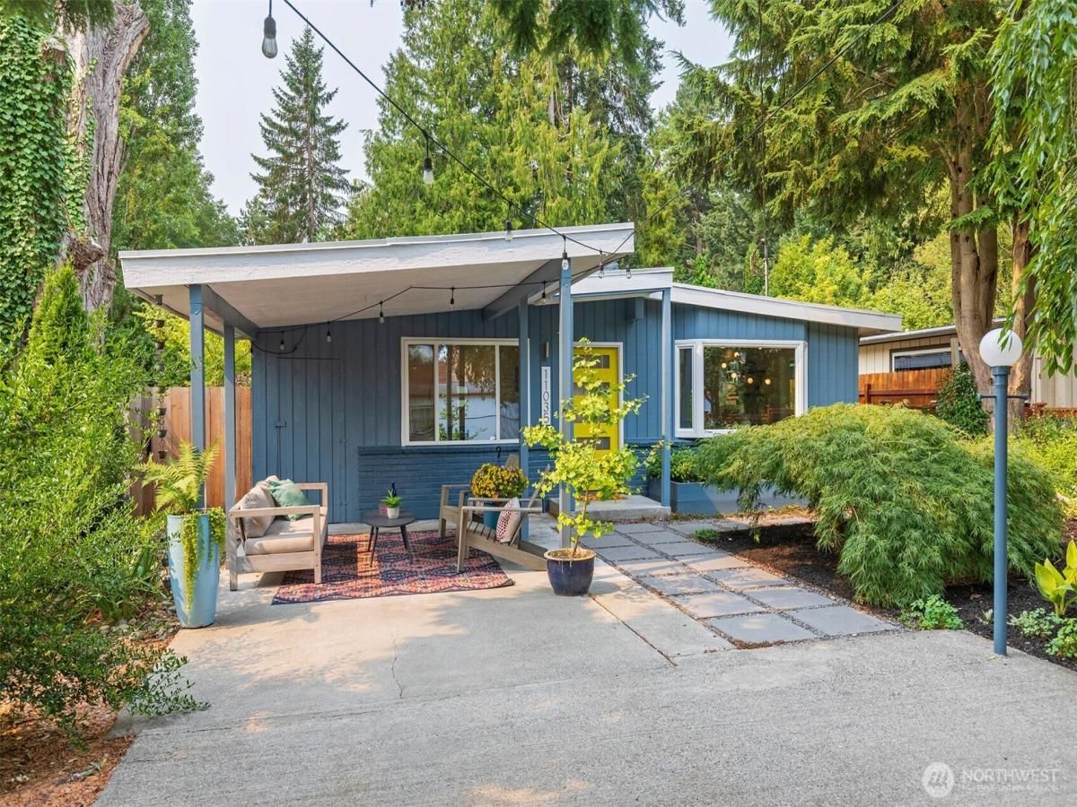 MLS #NWM2428850 image #0