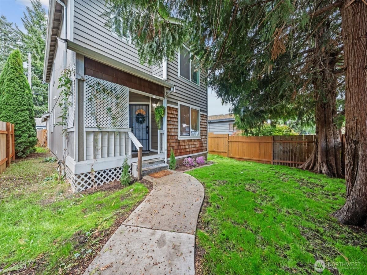 MLS #NWM2429131 image #0