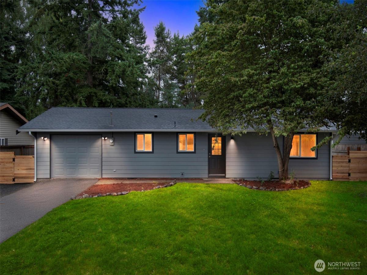 MLS #NWM2429244 image #0