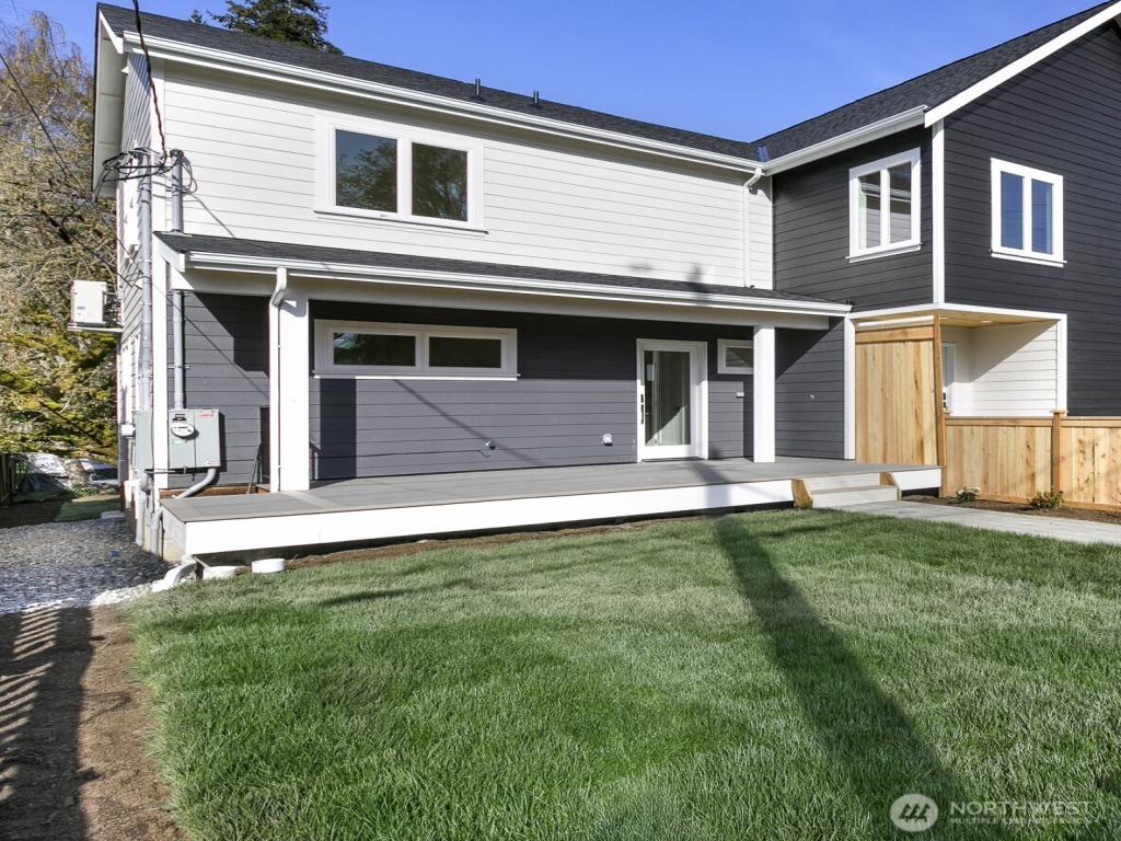 MLS #NWM2429428 image #0