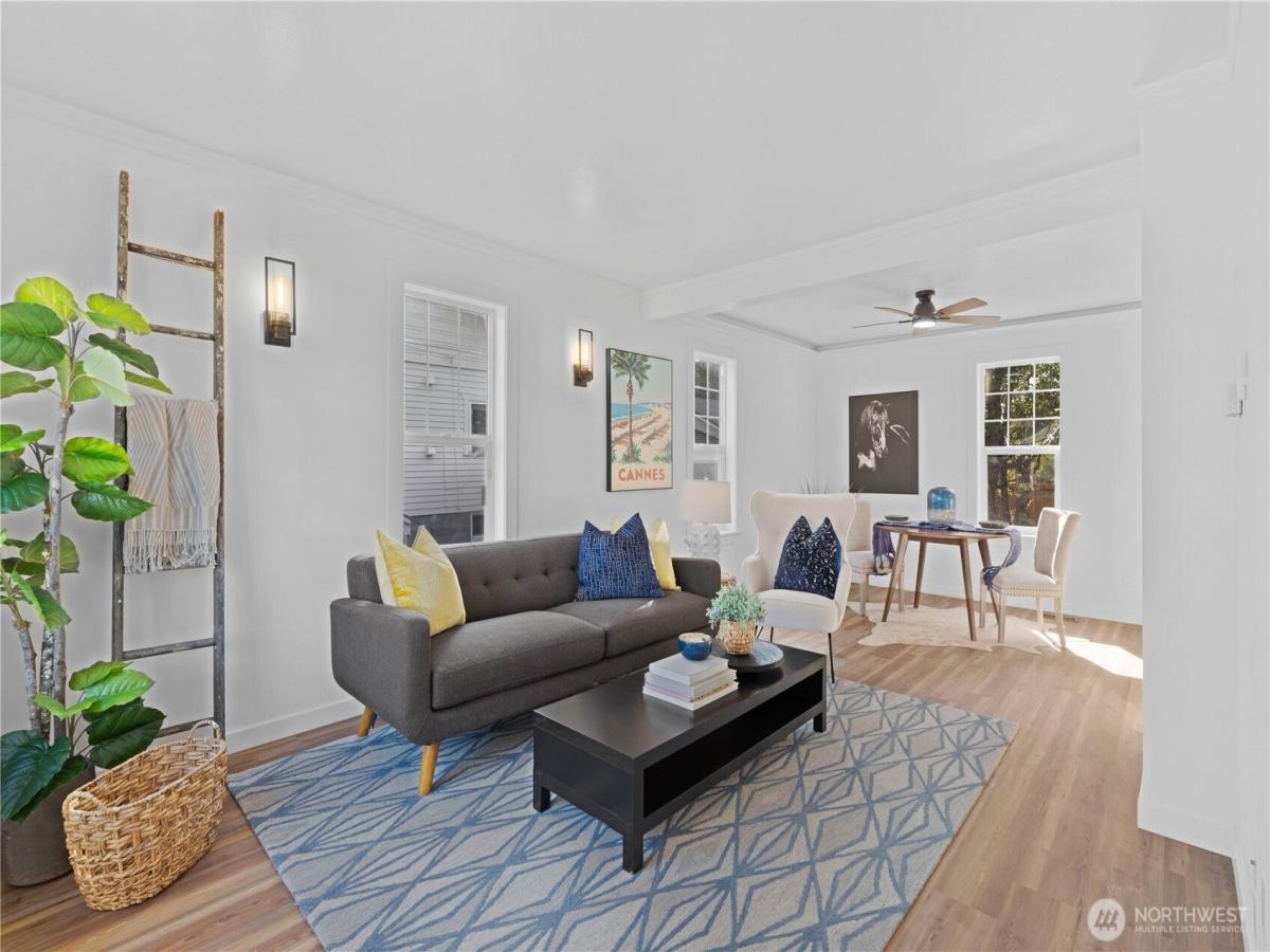 MLS #NWM2429542 image #0