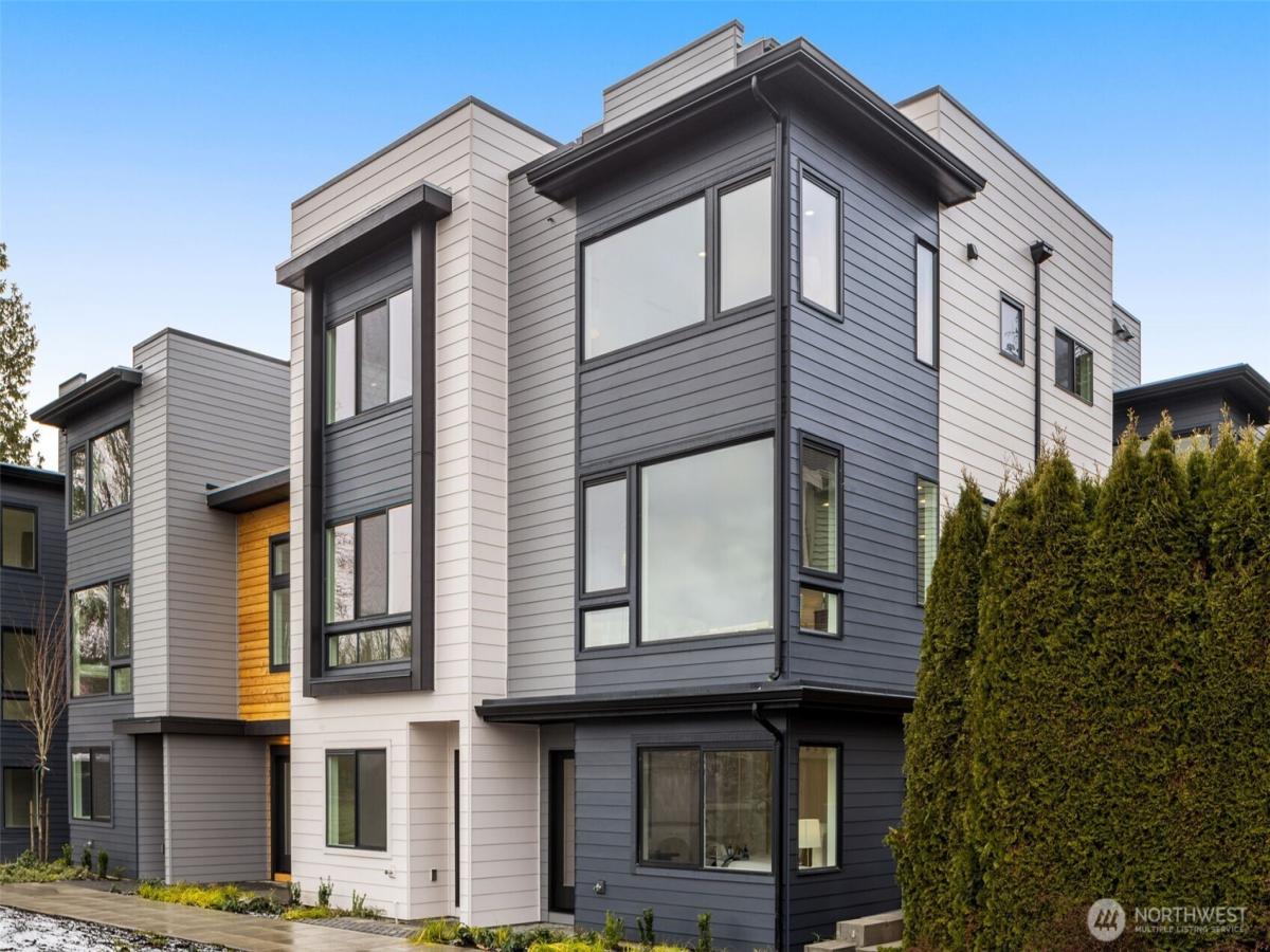 MLS #NWM2429606 image #0