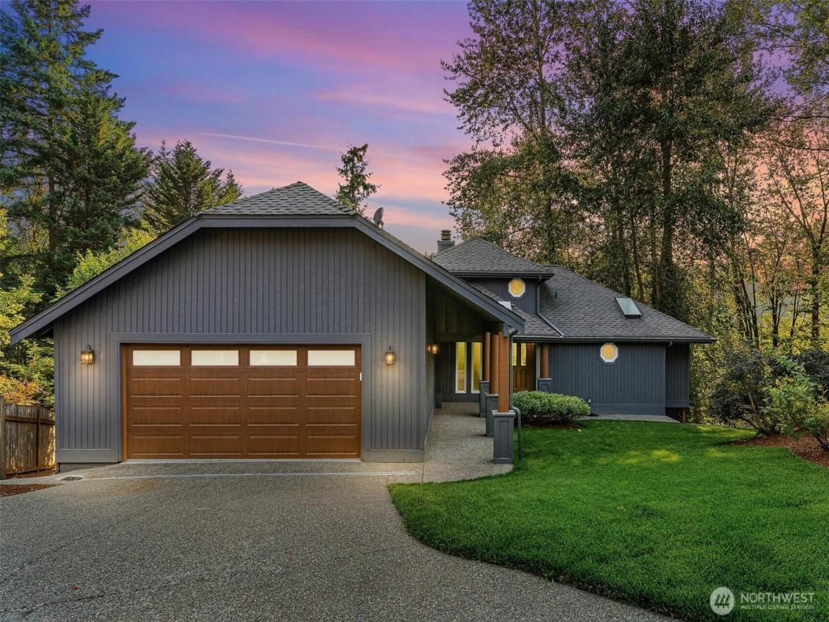 MLS #NWM2429666 image #0