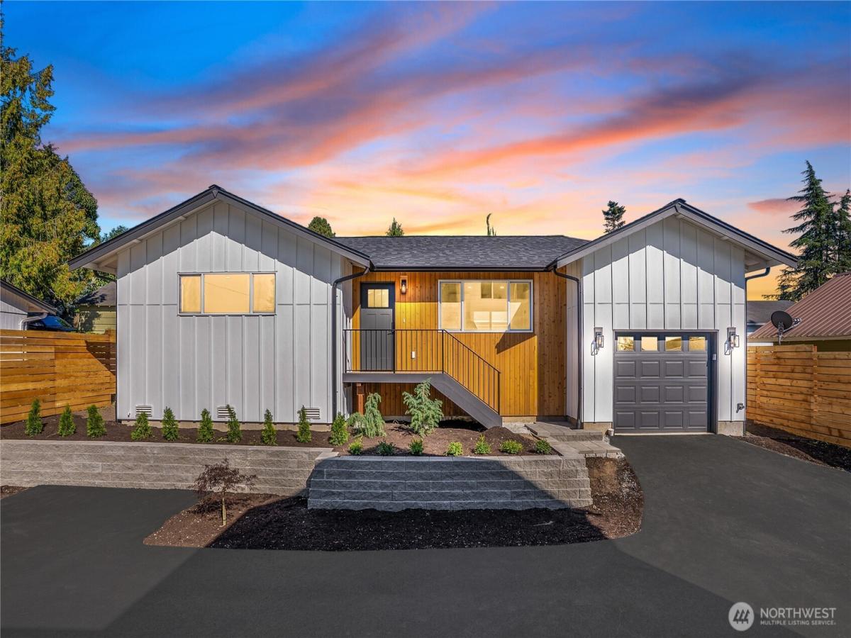 MLS #NWM2429682 image #0