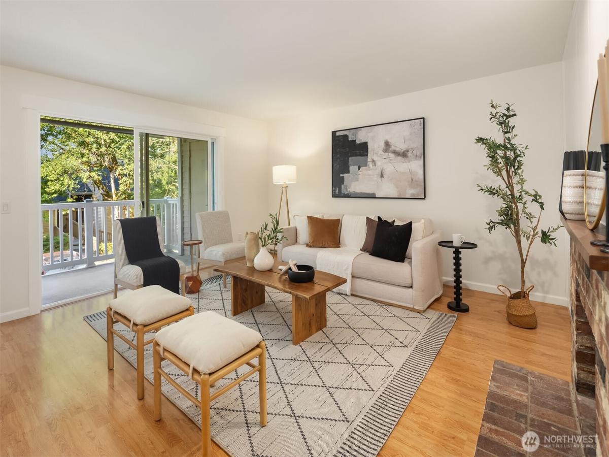 MLS #NWM2429834 image #0