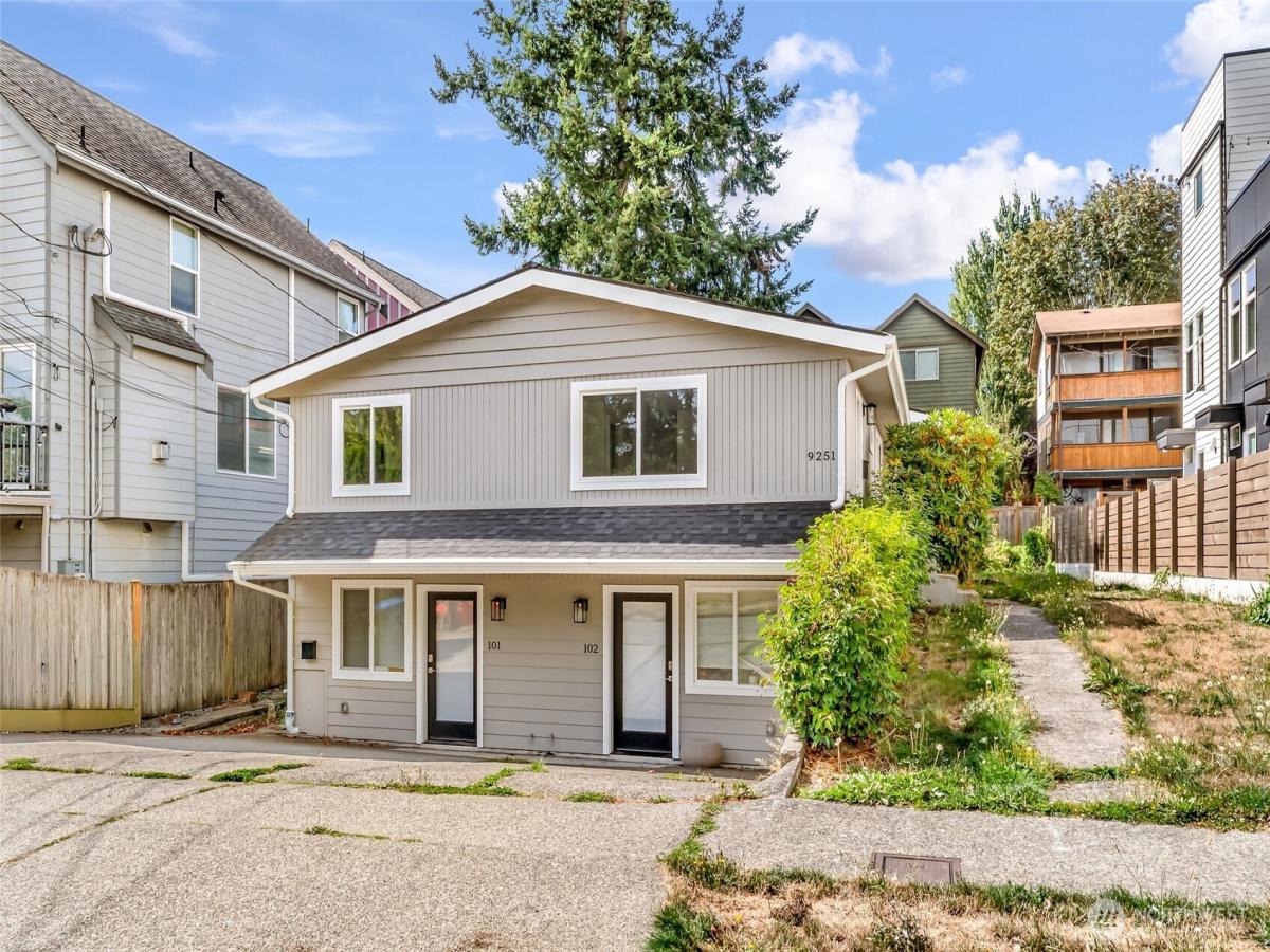 MLS #NWM2429955 image #0