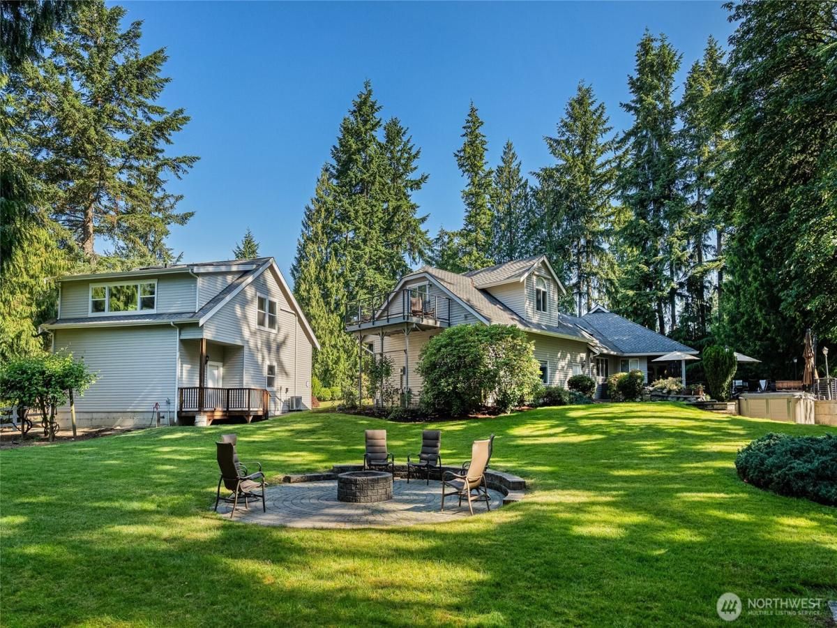 MLS #NWM2429967 image #0