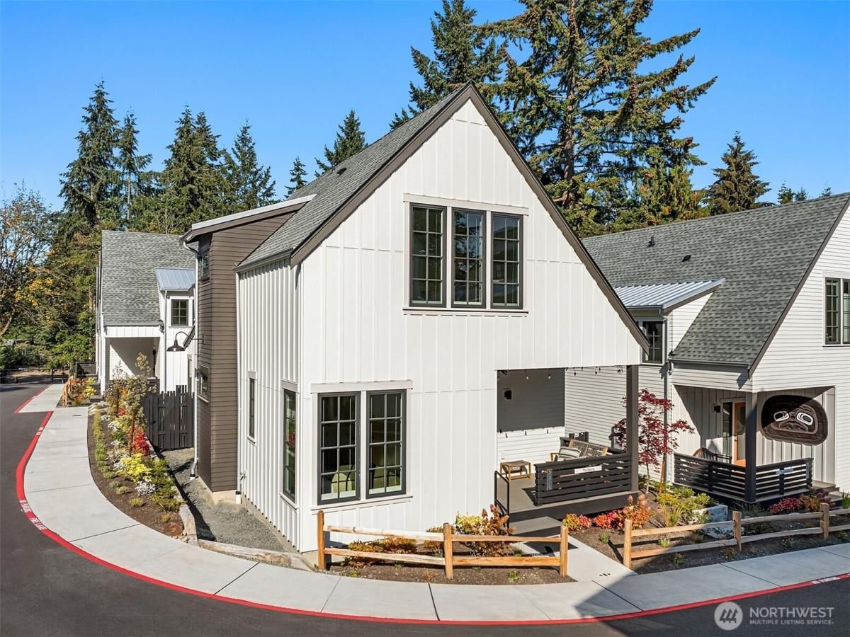 MLS #NWM2429969 image #0