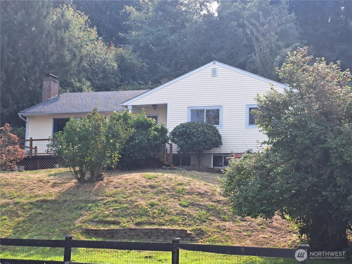 MLS #NWM2429978 image #0