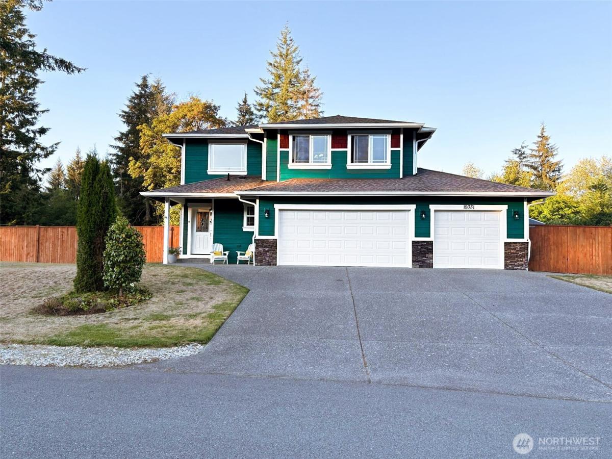 MLS #NWM2430592 image #0