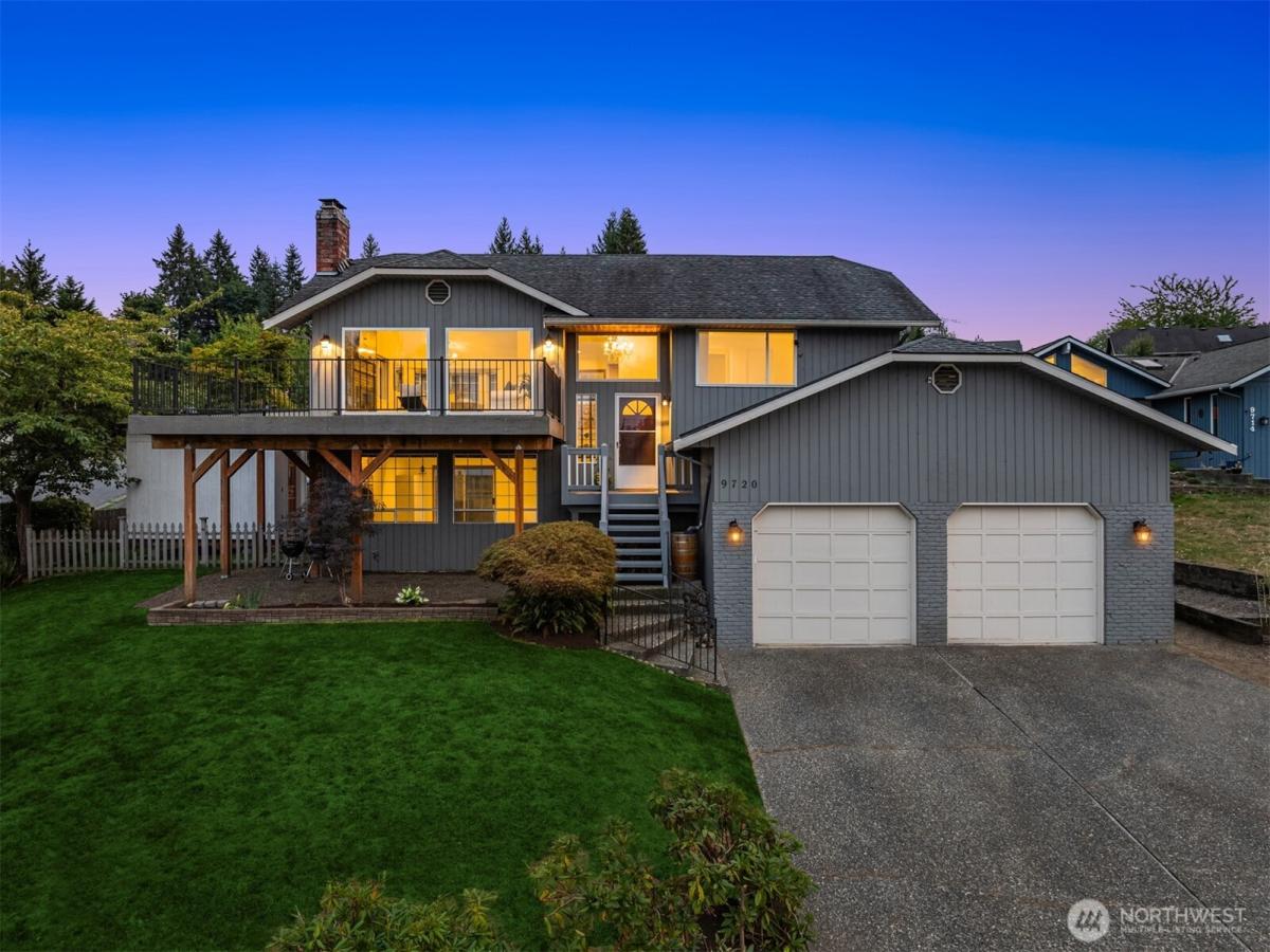 MLS #NWM2430653 image #0
