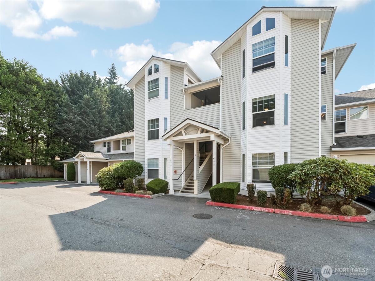 MLS #NWM2430662 image #0