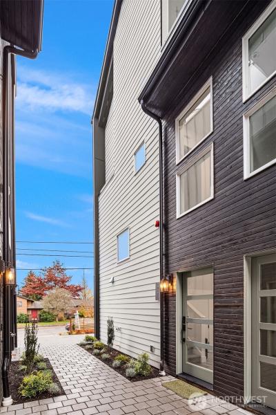 MLS #NWM2430681 image #0