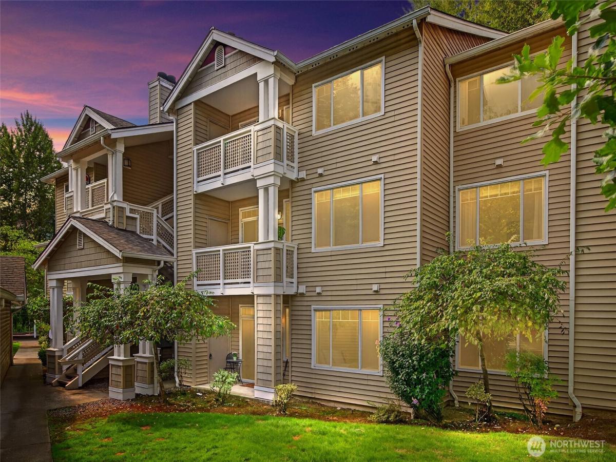 MLS #NWM2430721 image #0