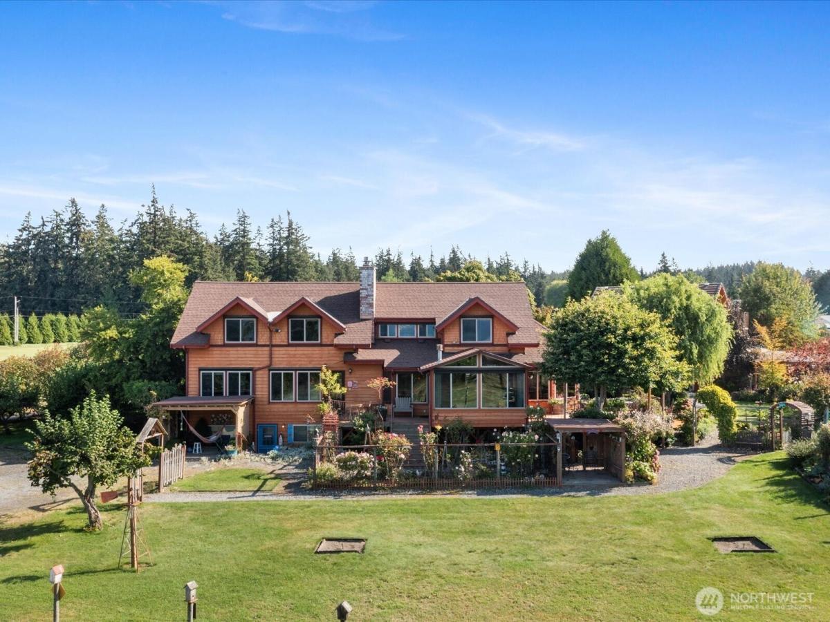 MLS #NWM2430989 image #0