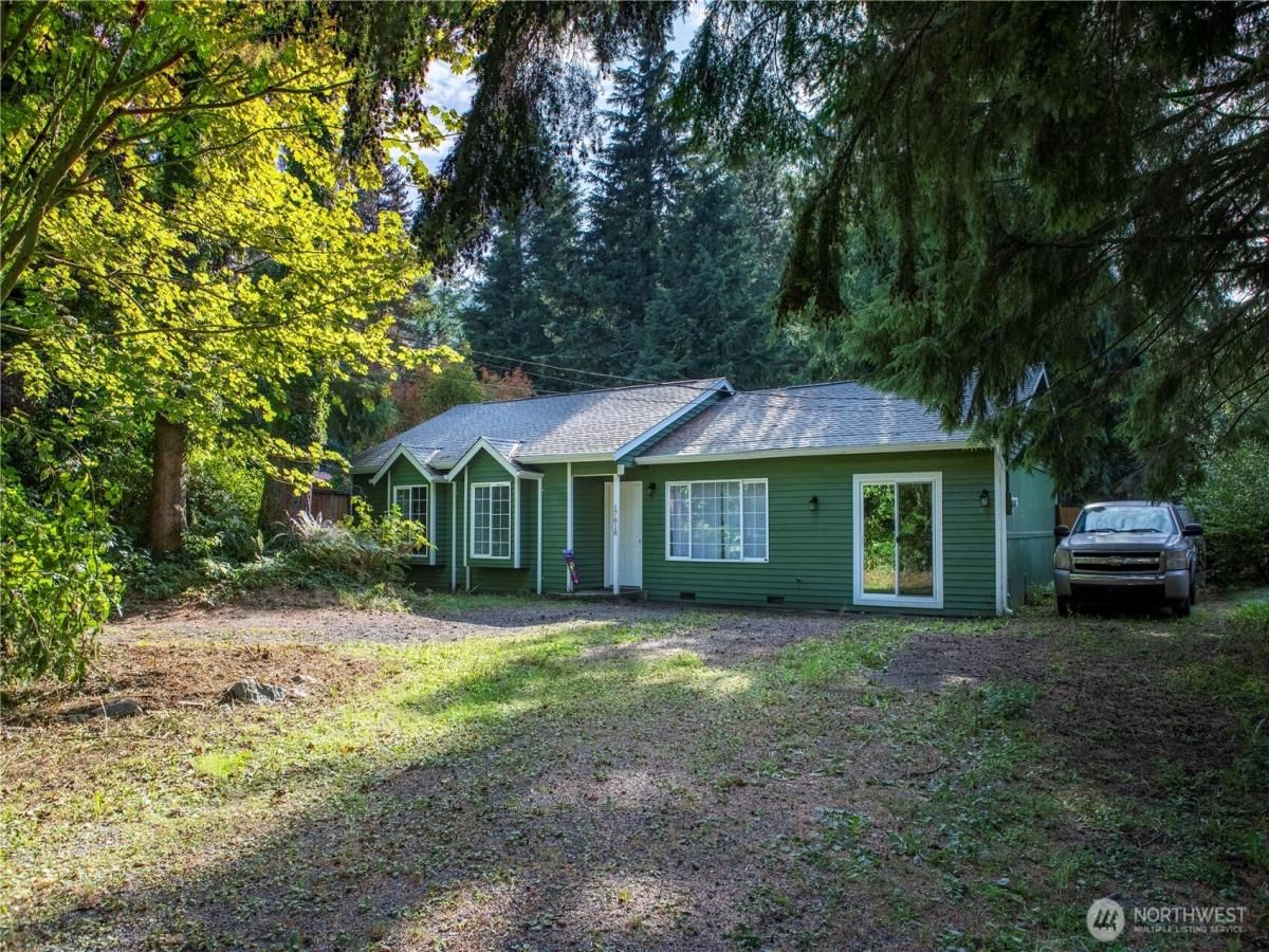 MLS #NWM2431127 image #0