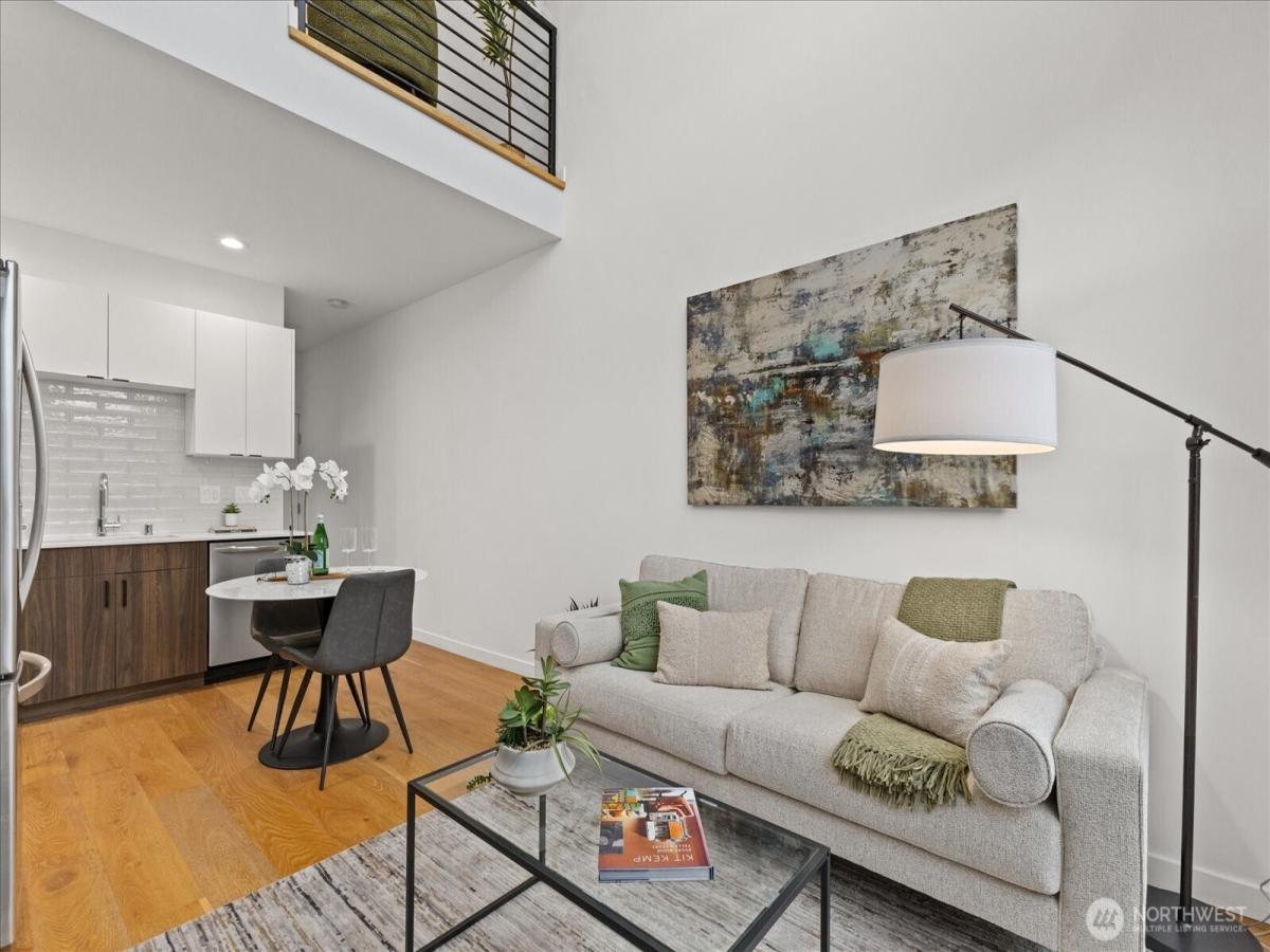 MLS #NWM2431140 image #0