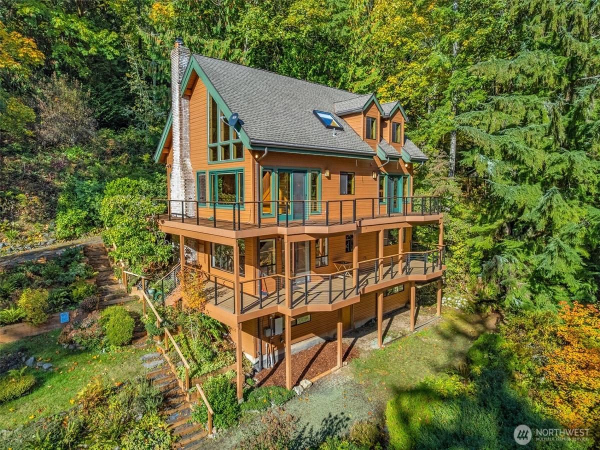 MLS #NWM2431416 image #0