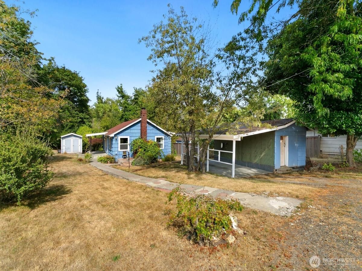 MLS #NWM2431484 image #0
