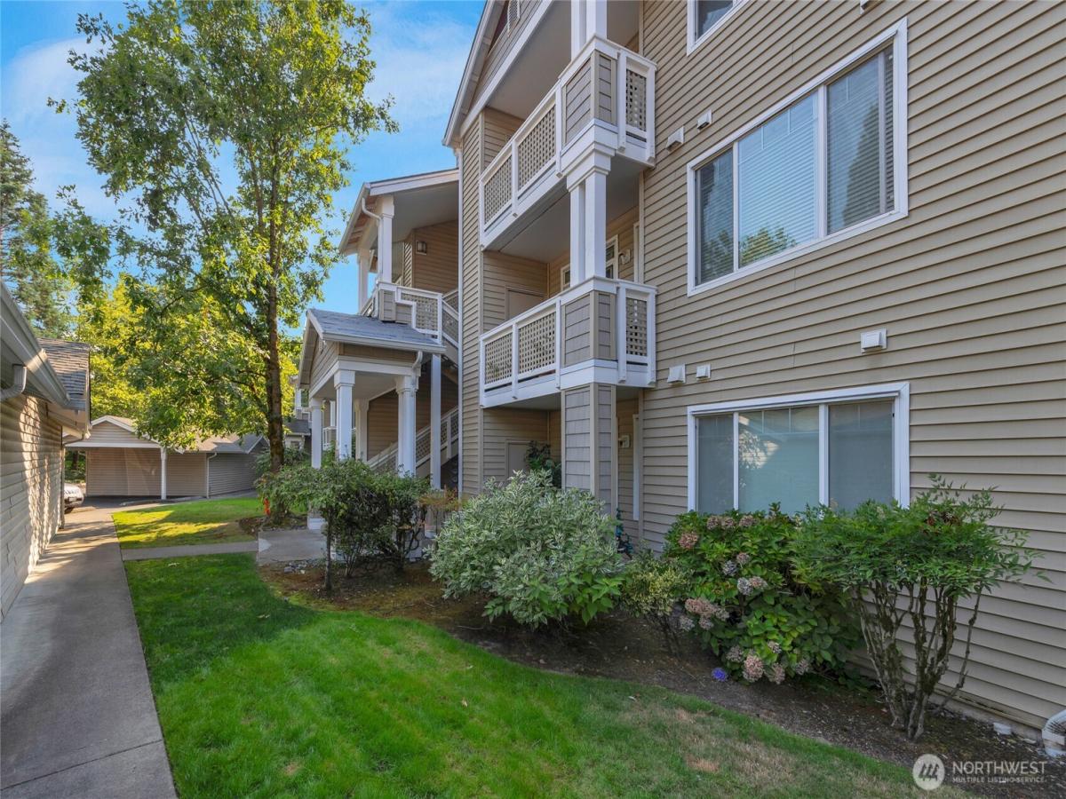 MLS #NWM2431491 image #0