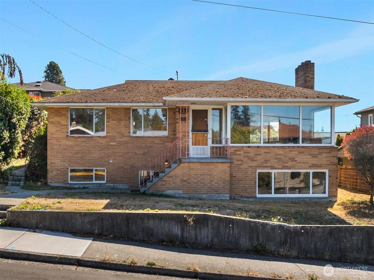 MLS #NWM2431500 image #0