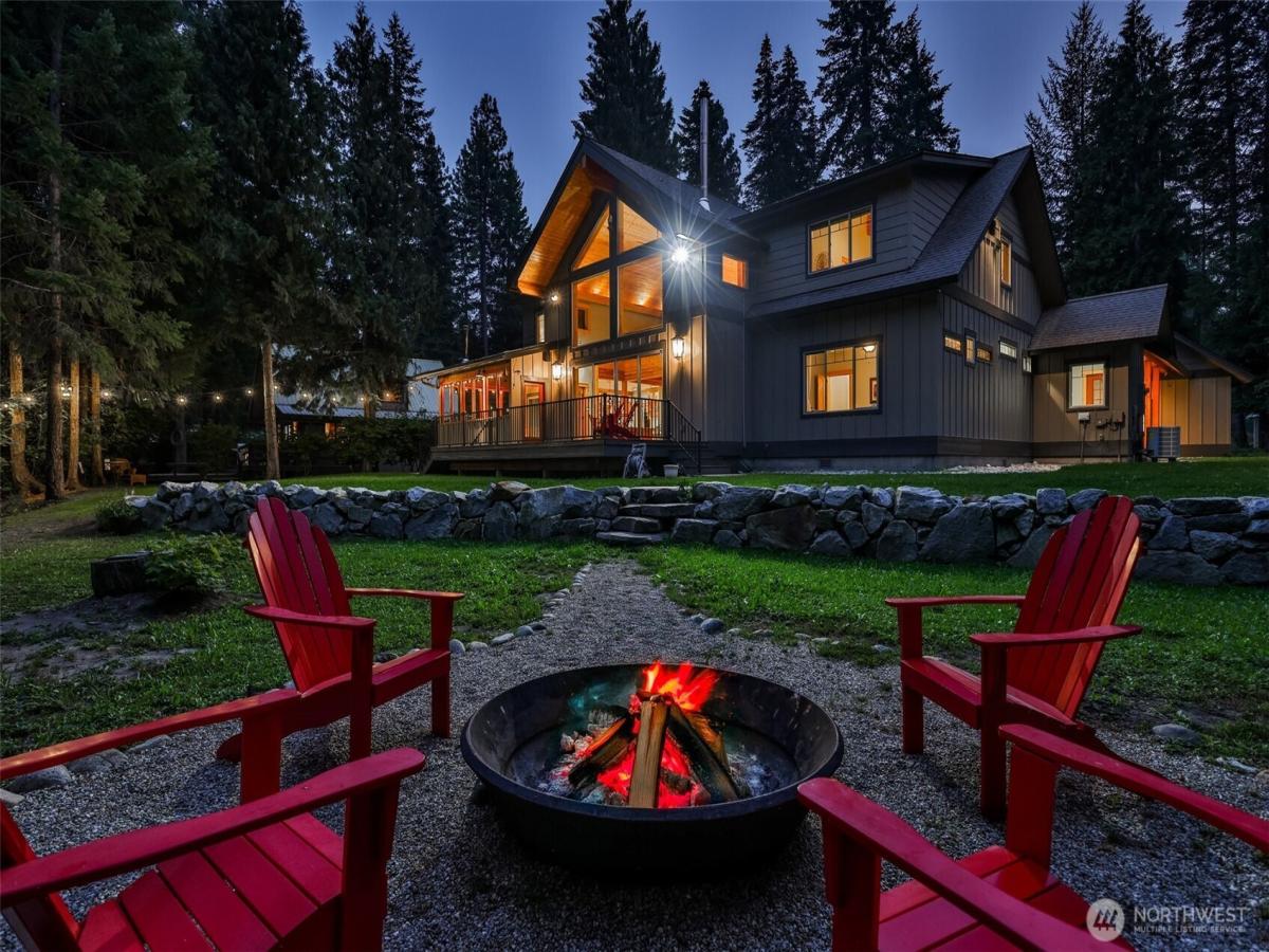 MLS #NWM2431779 image #0