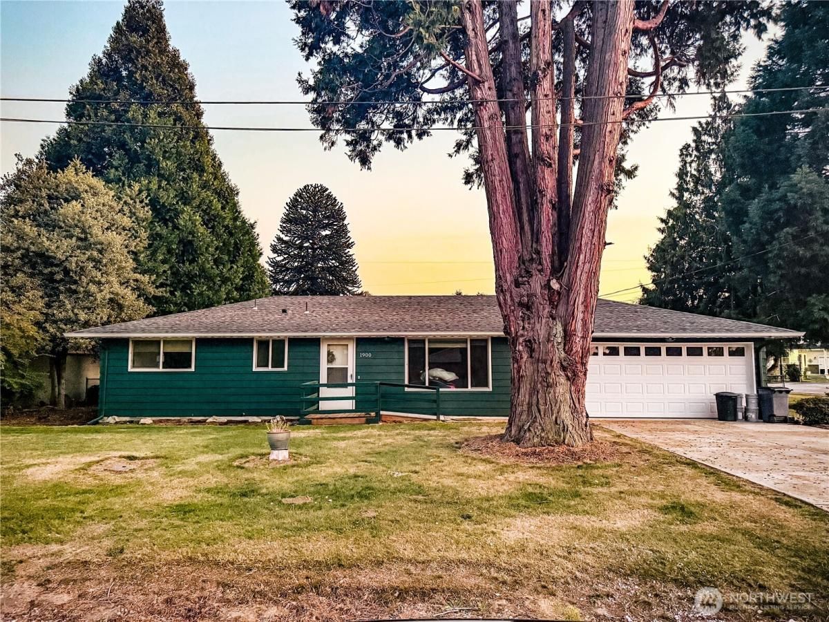 MLS #NWM2431949 image #0