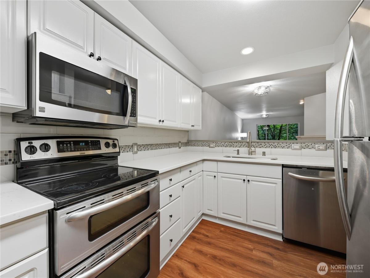 MLS #NWM2432058 image #0