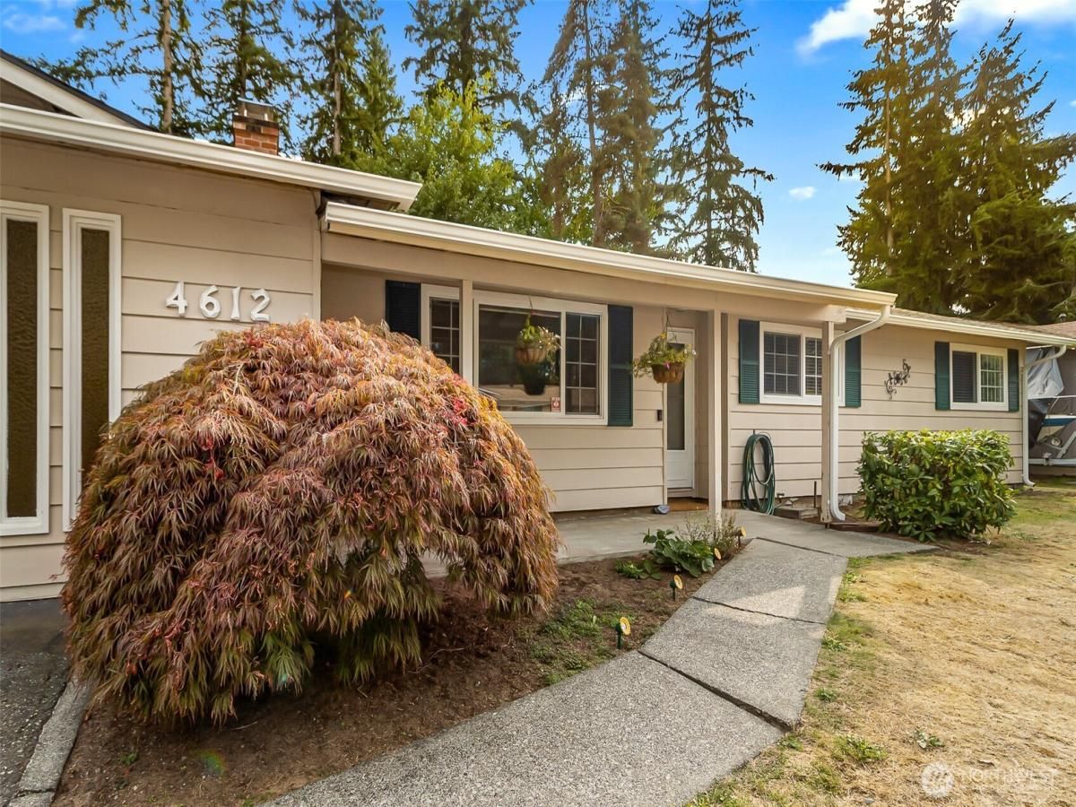 MLS #NWM2432140 image #0